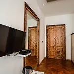 Center 3* Póla