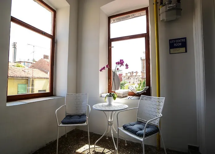 Bed & Breakfast Center 3*