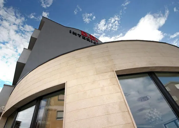 Center Bed & Breakfast 3*