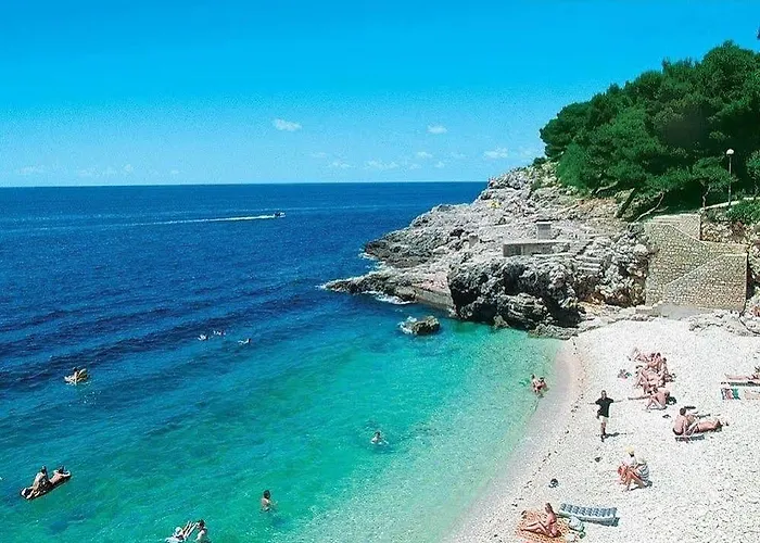 Center Bed & Breakfast Pula