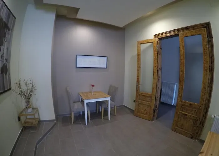 Center Nocleg ze śniadaniem 3*