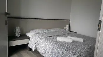 לינה וארוחת בוקר Center 3*
